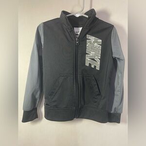 Nike Kids Black and Gray jacket Sz 3T